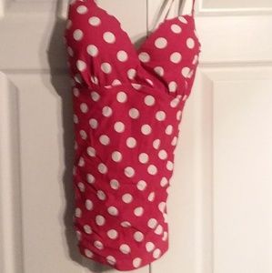 Red Torrid Long Swimsuit Top size 2
